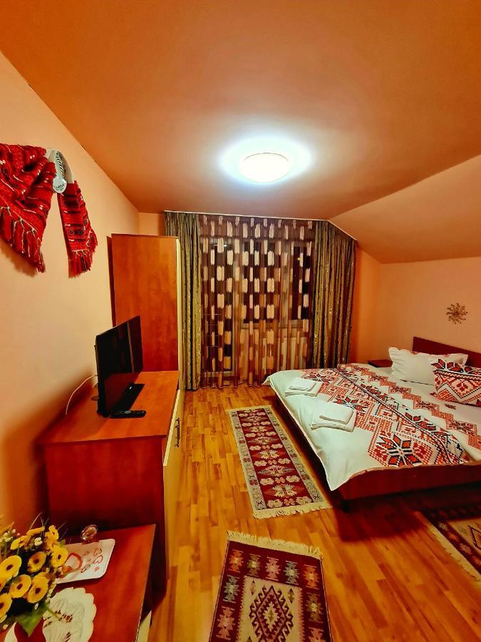 Pensiunea Sanziana Oradea Exterior foto